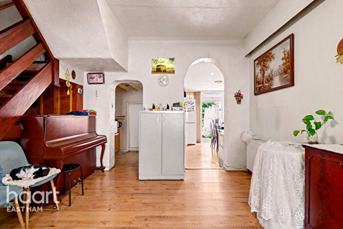 4 Bedroom Terraced House For Sale In Mitcham Road, London, E6