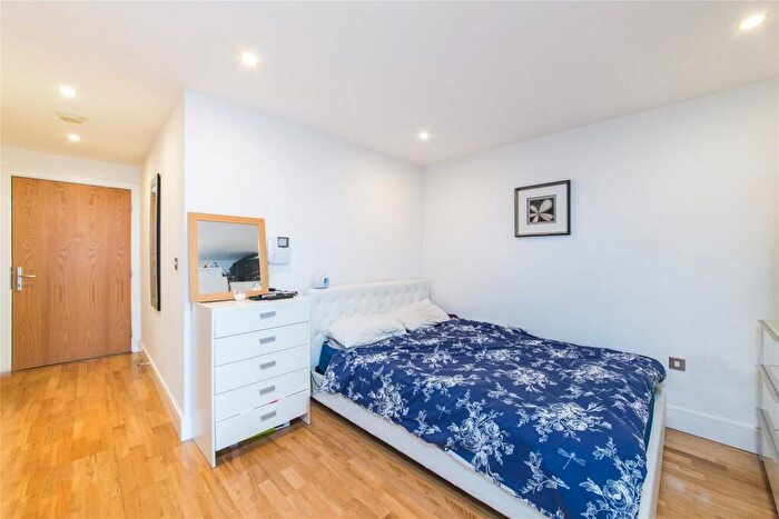 1 Bedroom Flat To Rent In Mill Lane, Deptford, London, SE8