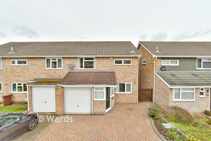 3 Bedroom Semi-Detached House For Sale In Cardens Road, Cliffe Woods, Rochester, Kent, ME3