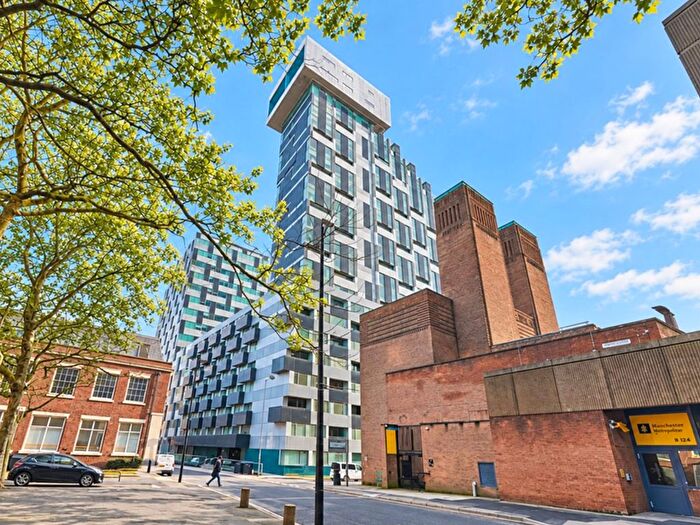 2 Bedroom Flat For Sale In Rumford Place, Liverpool, L3