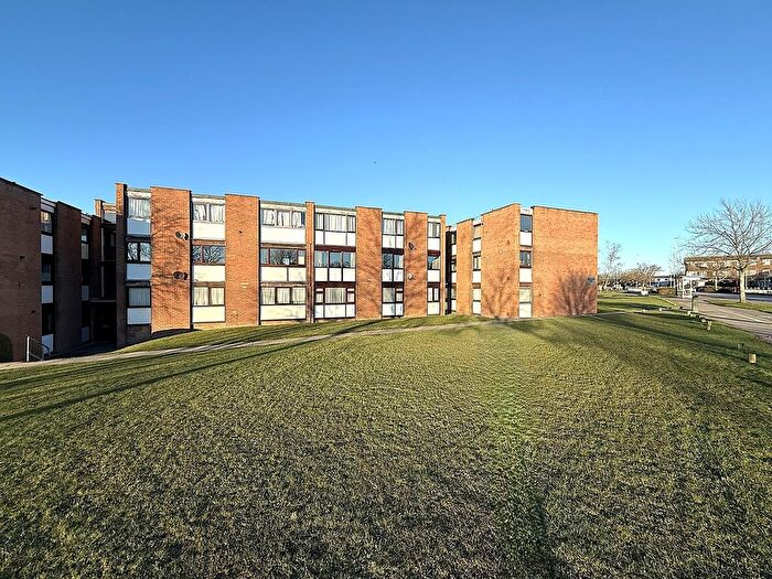 2 Bedroom Flat For Sale In Adastral Road, Canford Heath, Poole, BH17