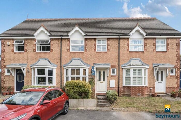 3 Bedroom Terraced House To Rent In Cater Gardens, Worplesdon, GU3