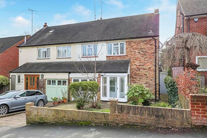 3 Bedroom Semi Detached House For Sale In Amberley Road, Buckhurst Hill, IG9