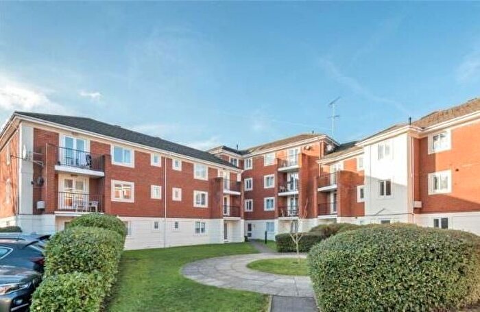 2 Bedroom Flat To Rent In London Road, Reading, RG1