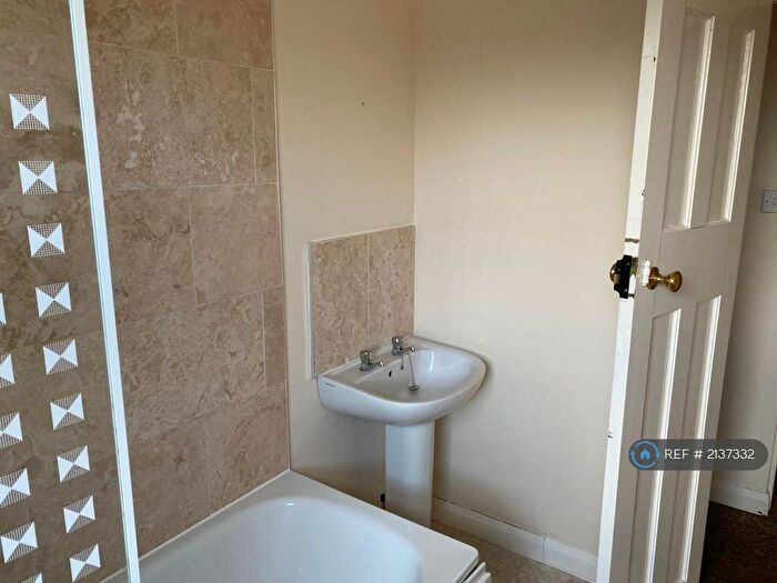 4 Bedroom Terraced House To Rent In Coldhams Lane, Cambridge, CB1