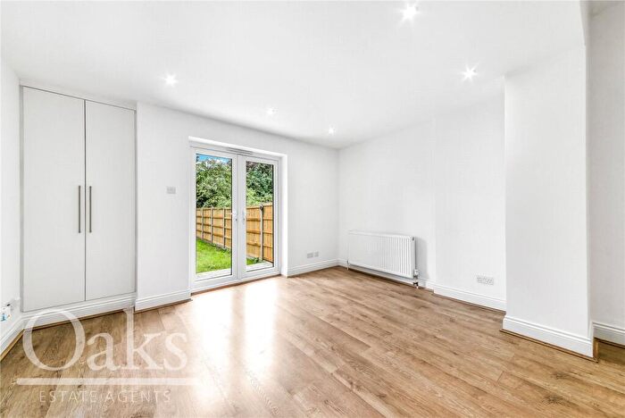 2 Bedroom Maisonette To Rent In Mulgrave Road, Croydon, CR0