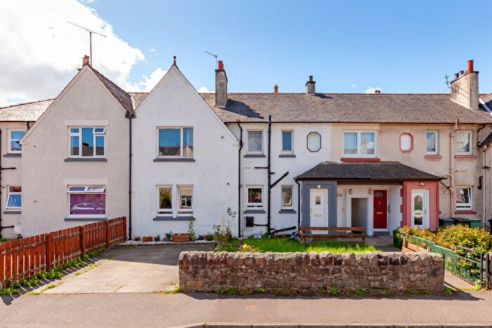 3 Bedroom Flat For Sale In Inchgarvie Park, South Queensferry, EH30