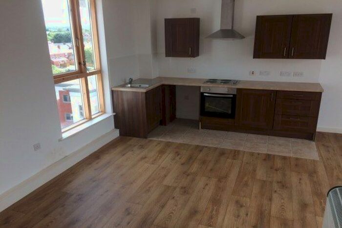 1 Bedroom Flat To Rent In St. Crispins Court, Mansfield, NG18