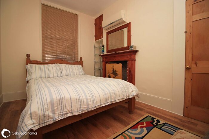 5 Bedroom Terraced House For Sale In Kent Terrace, Ramsgate, Kent, CT11