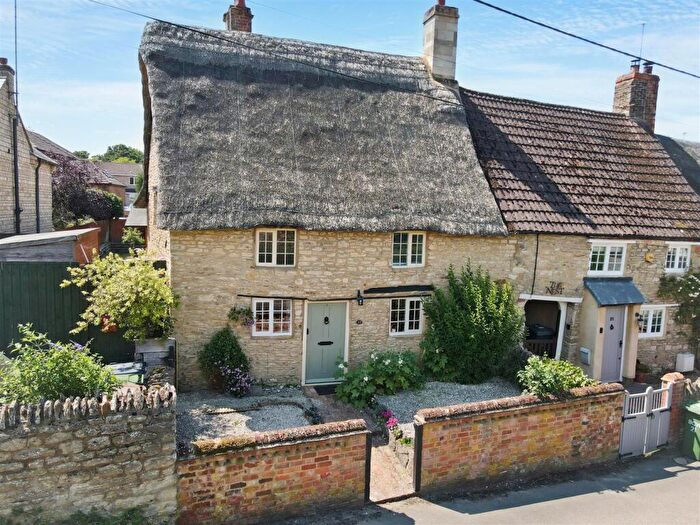 3 Bedroom Cottage For Sale In Duck End, Wollaston, NN29