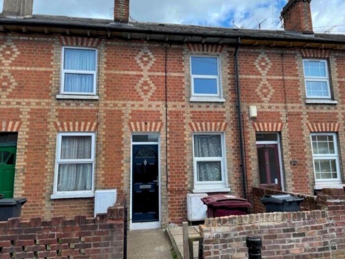 2 Bedroom Terraced House To Rent In Cumberland Road, Reading, RG1