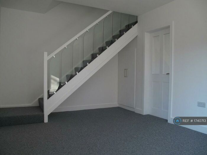 3 Bedroom Terraced House To Rent In Peel Hall Road, Manchester, M22