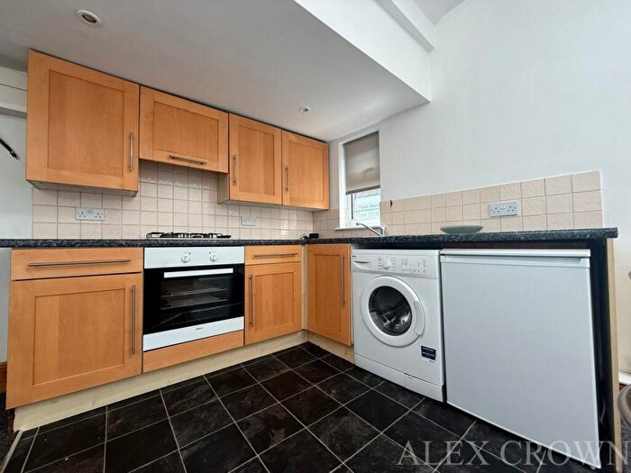 1 Bedroom Flat To Rent In Park Road, Crouch End, N8
