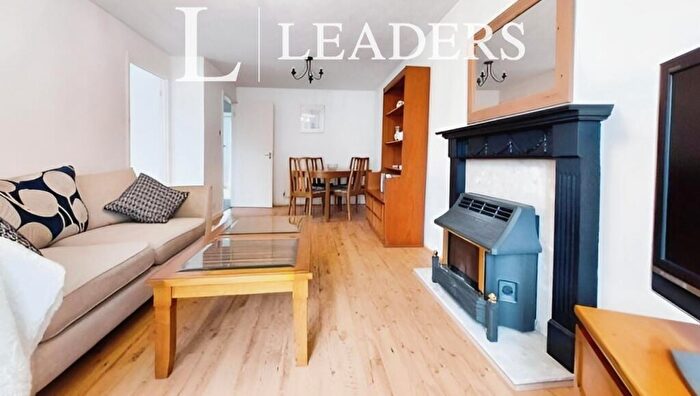 2 Bedroom Bungalow To Rent In Piccadilly Way, Morton, PE10