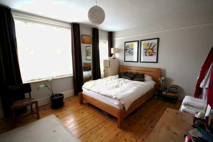 5 Bedroom Terraced House To Rent In Sykefield Avenue, West End, Leicester, LE3