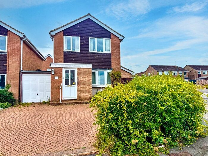 4 Bedroom Detached House For Sale In Link Way, Bugbrooke, NN7