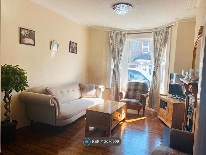 3 Bedroom Terraced House To Rent In Eastcombe Avenue, London, SE7