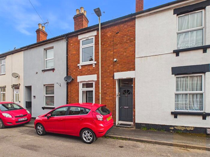 2 Bedroom Terraced House For Sale In St. Pauls Road, Gloucester, GL1
