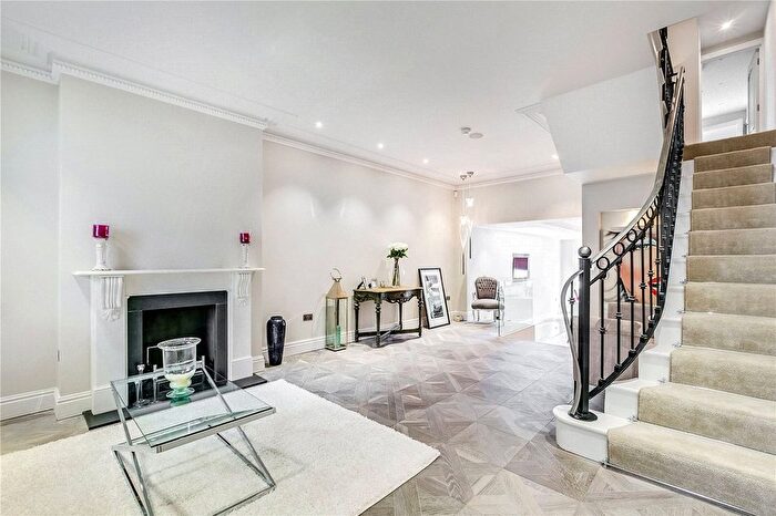 5 Bedroom Terraced House To Rent In Bettridge Road, Hurlingham, SW6