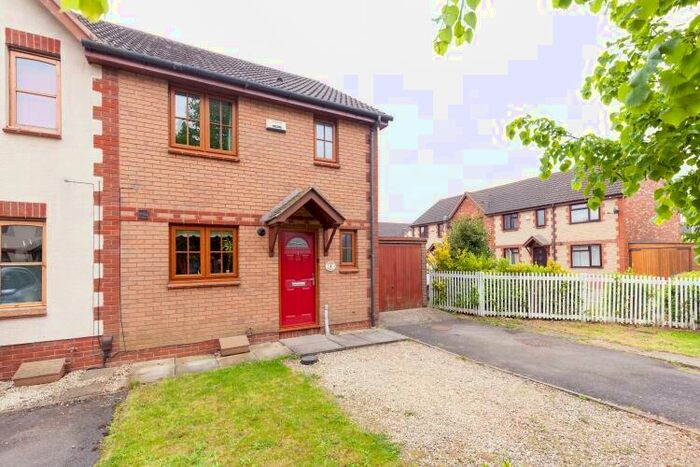3 Bedroom End Of Terrace House To Rent In Frys Hill, Greater Leys, OX4