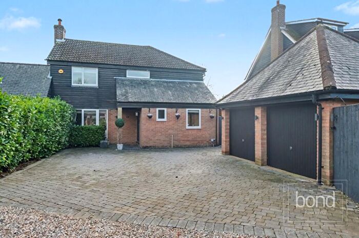 4 Bedroom Detached House For Sale In Highfields Mead, East Hanningfield, Chelmsford, CM3