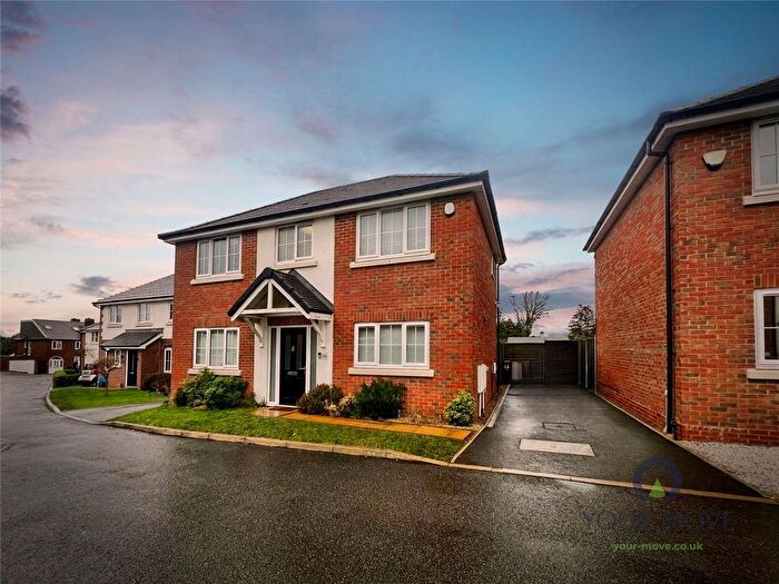 3 Bedroom Detached House For Sale In Elm Drive, Halesowen, West Midlands, B62