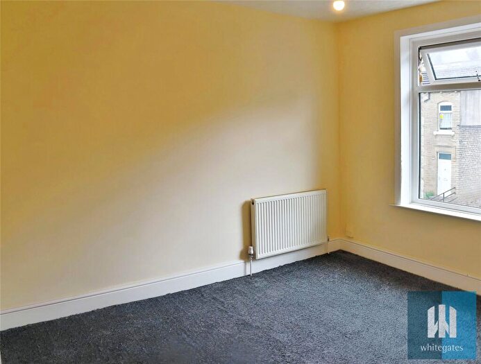 1 Bedroom Terraced House To Rent In Bland Street, Lockwood, Huddersfield, HD1