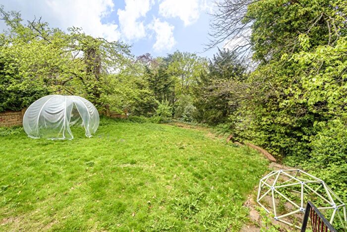 5 Bedroom Detached House To Rent In The Spinneys Bromley, BR1
