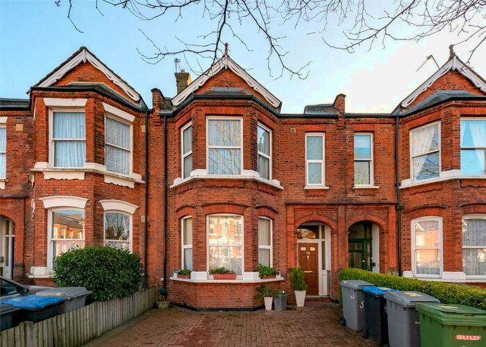 5 Bedroom Terraced House To Rent In Wrentham Avenue, London, NW10