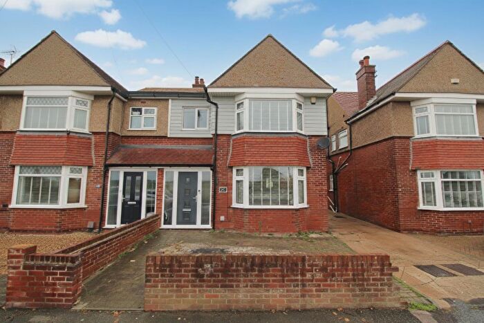 5 Bedroom Semi Detached House For Sale In Minster Road, Westgate-On-Sea, CT8