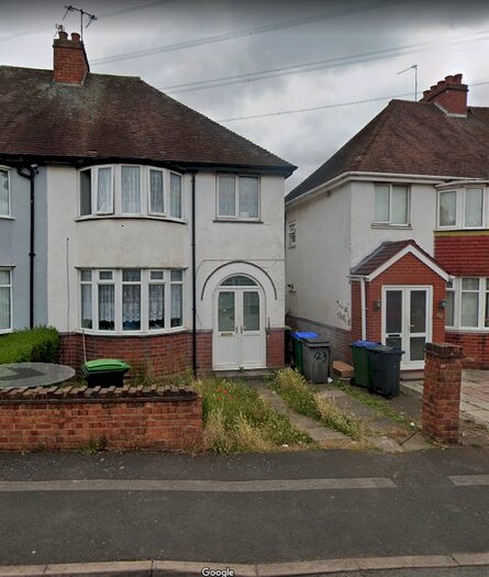 3 Bedroom Semi-Detached House To Rent In Lewis Street, Tipton, DY4