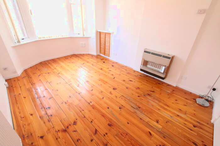 2 Bedroom Flat To Rent In Pattison Street, Clydebank, G81