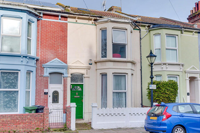 4 Bedroom Terraced House For Sale In Clarence Road, Southsea, PO5