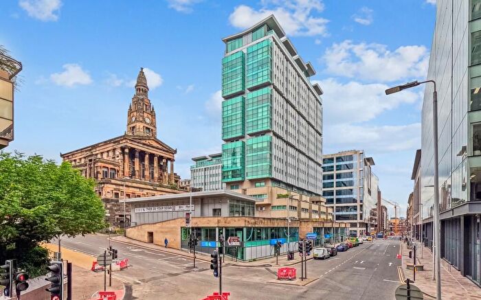 2 Bedroom Flat To Rent In Bothwell St, City Centre, Glasgow, G2