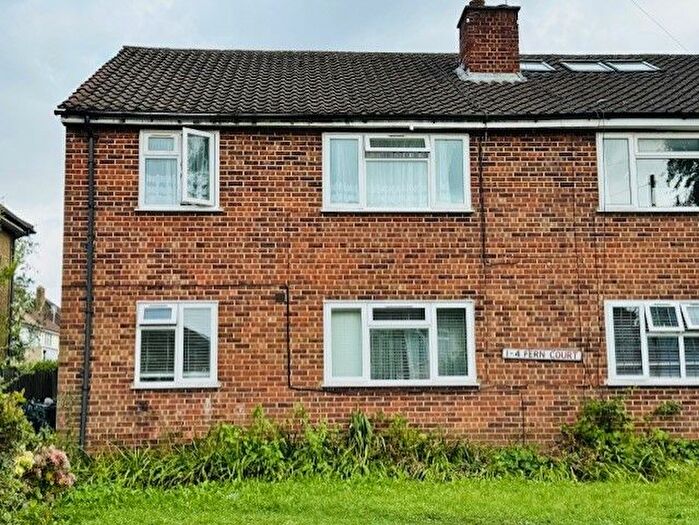 2 Bedroom Flat To Rent In Ferncourt, Harrow, Greater London, HA1