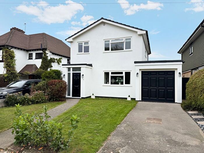 3 Bedroom Semi Detached House For Sale In Greencourt Road, Petts Wood, Orpington, BR5