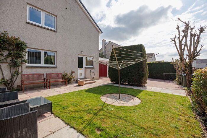 3 Bedroom Detached House For Sale In Holly Crescent, Blairgowrie, PH10