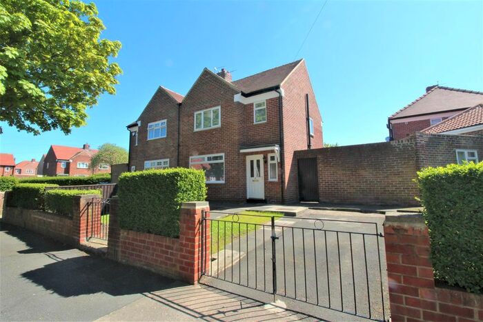 2 Bedroom Semi-Detached House To Rent In Nye Dene, Castletown, Sunderland, SR5