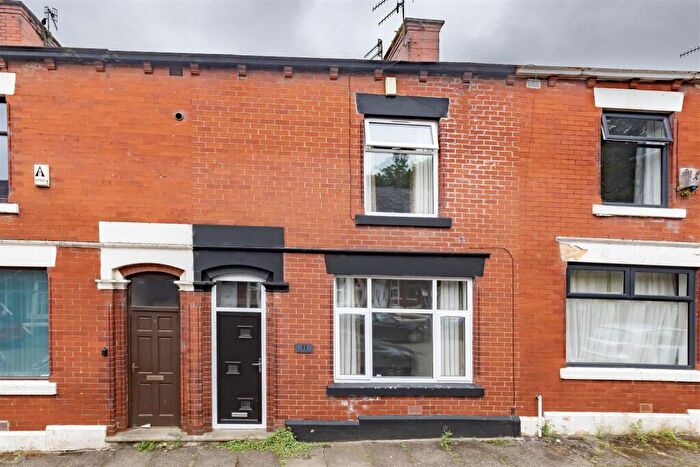 3 Bedroom Terraced House To Rent In Oakfield Road, Blackburn, BB2