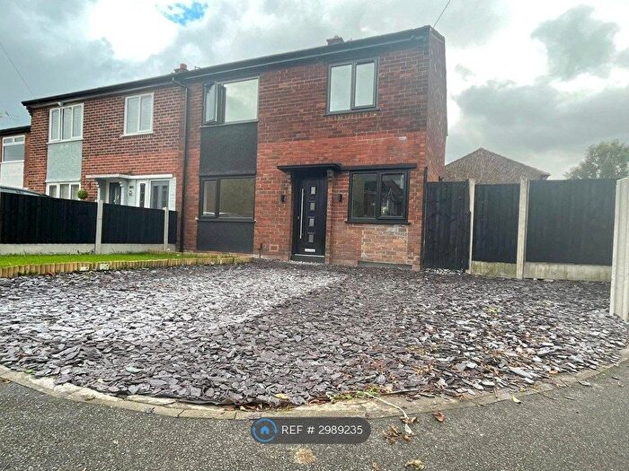 3 Bedroom Semi-Detached House To Rent In Catherine Way, Newton-Le-Willows, WA12