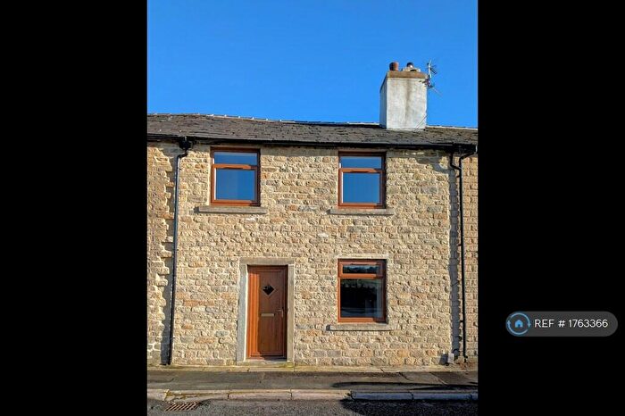 3 Bedroom Terraced House To Rent In Blackamoor Road, Blackburn, BB1