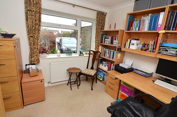 4 Bedroom Detached House For Sale In Walnut Close, Felixstowe, IP11