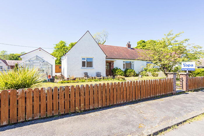3 Bedroom Semi-Detached Bungalow For Sale In Ingleston Crescent, Dumfries, DG2
