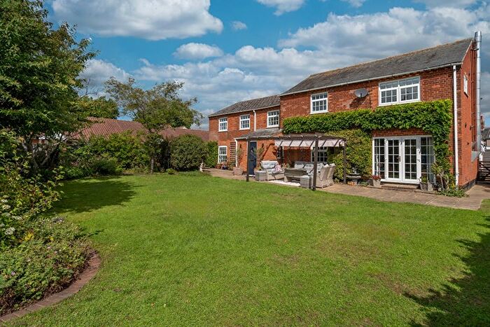 5 Bedroom Detached House For Sale In Beccles, Suffolk, NR34