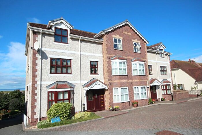 2 Bedroom Apartment For Sale In Deganwy Road, Deganwy, Conwy, LL31