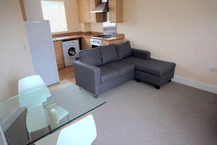1 Bedroom Flat To Rent In Corbel Way, Eccles, Manchester, M30