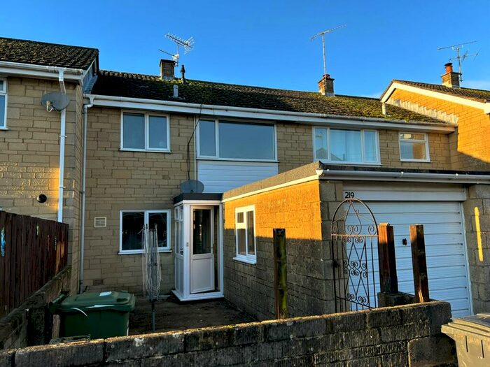 3 Bedroom End Of Terrace House To Rent In North Home Road, Cirencester, GL7