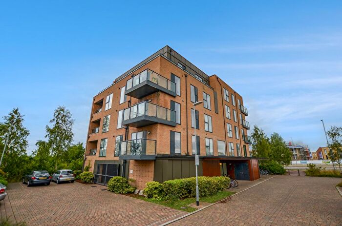 1 Bedroom Flat To Rent In Dakins House, Trumpington, Cambridge, CB2