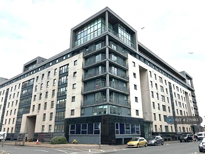 2 Bedroom Flat To Rent In Wallace Street, Glasgow, G5