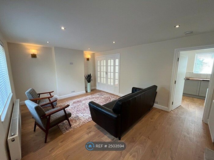 4 Bedroom End Of Terrace House To Rent In Windmill Lane, Nottingham, NG3